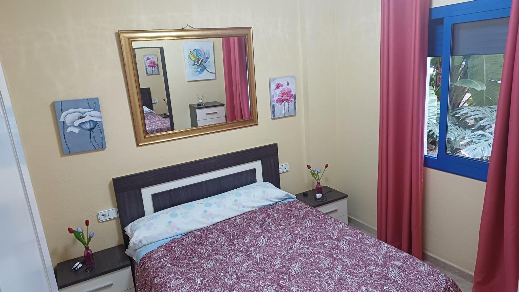 Residencial La Duquesa Suites Golf & Gardens San Luis de Sabinillas Quarto foto